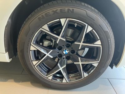 2025 BMW X3 — миниатюра 38