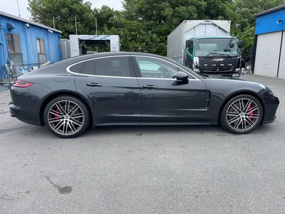 PORSCHE PANAMERA - 6