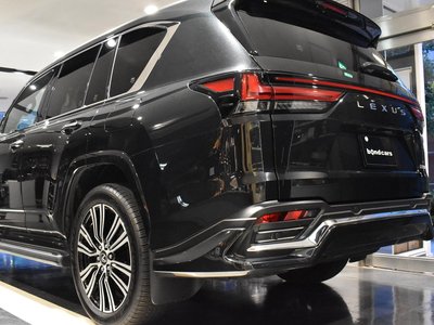LEXUS LX - 9