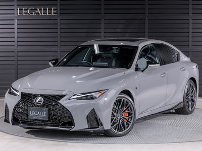 LEXUS IS - 1