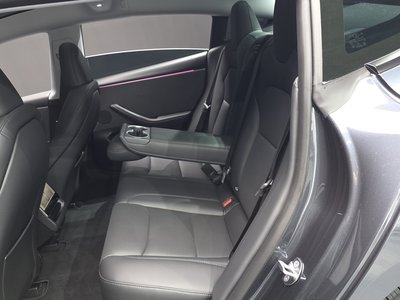 2026 Tesla MODEL 3 — миниатюра 18