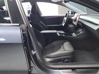 2026 Tesla MODEL 3 — миниатюра 16