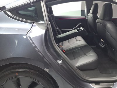 2026 Tesla MODEL 3 — миниатюра 17