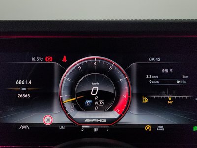 MERCEDES-BENZ G-CLASS - 8