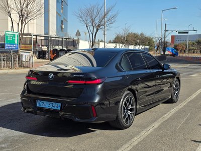 BMW I7 - 5