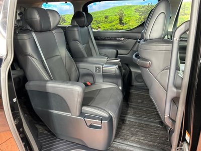 TOYOTA ALPHARD - 9