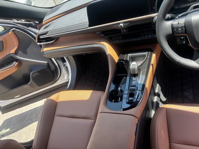 2024 Toyota CROWN SPORT — миниатюра 15