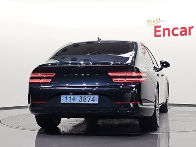 صورة 4 لـ 2021 Genesis G80