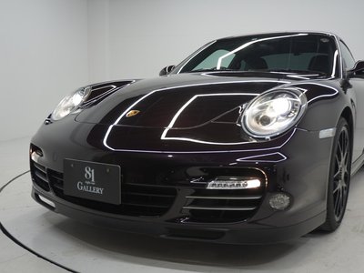 PORSCHE 911 - 9