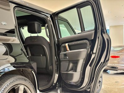 صورة مصغرة 33 لـ 2021 LAND Rover DEFENDER