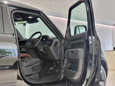 صورة مصغرة 15 لـ 2021 LAND Rover DEFENDER