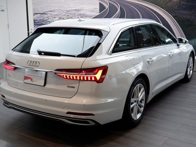 AUDI A6 AVANT - 6