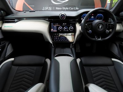 MASERATI GRANTURISMO - 3