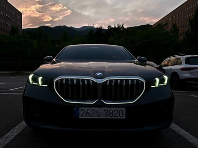صورة مصغرة 16 لـ 2025 BMW 5 SERIES