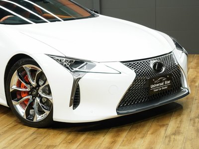 LEXUS LC - 10