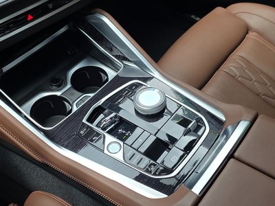 2025 BMW X6 照片 9