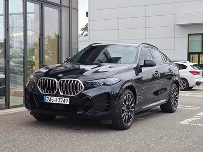 2025 BMW X6 照片 1