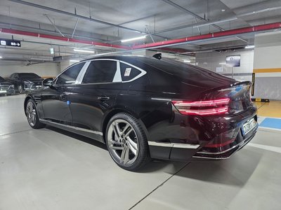 GENESIS G80 (RG3) - 3