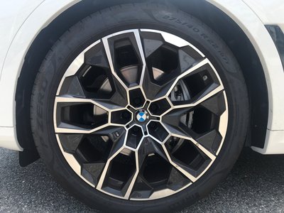 صورة مصغرة 77 لـ 2025 BMW X7
