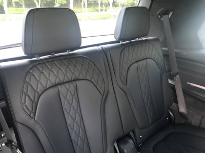 صورة مصغرة 64 لـ 2025 BMW X7