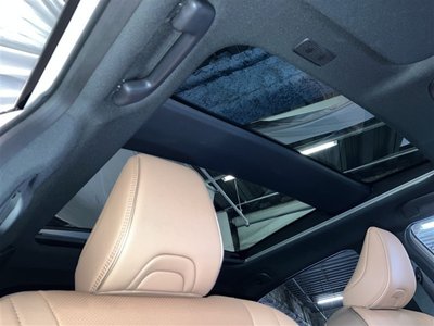 TOYOTA CROWN SPORT - 10