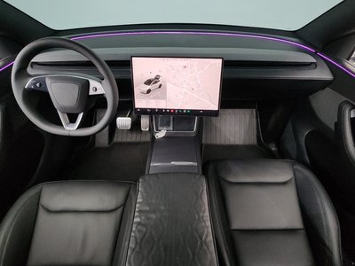 TESLA MODEL Y - 5