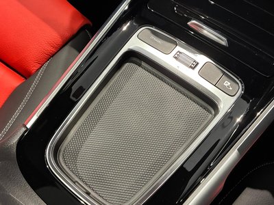 2026 Mercedes-BENZ GLB thumbnail 40