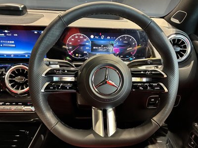 2026 Mercedes-BENZ GLB thumbnail 32