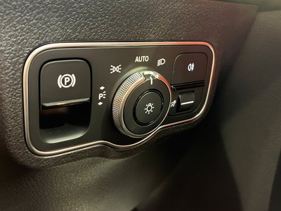 2026 Mercedes-BENZ GLB thumbnail 43