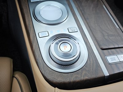 GENESIS G80 (RG3) - 9