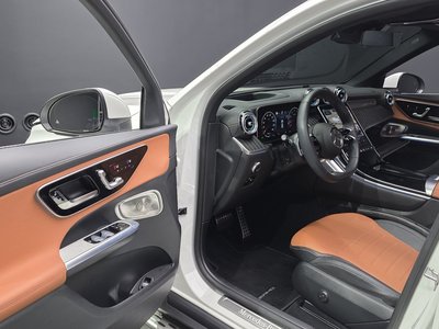 MERCEDES-BENZ GLC - 10