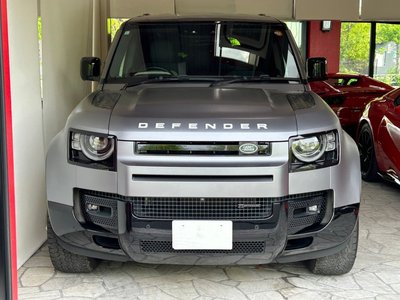 LAND ROVER DEFENDER - 2