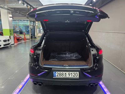 صورة مصغرة 13 لـ 2023 Porsche CAYENNE