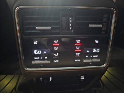 صورة مصغرة 19 لـ 2023 Porsche CAYENNE