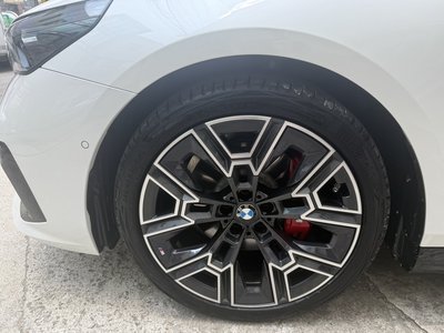 BMW 5 SERIES - 6