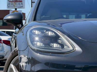 PORSCHE PANAMERA - 4