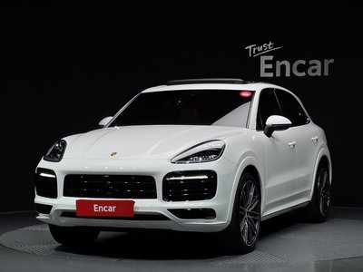 PORSCHE CAYENNE - 1