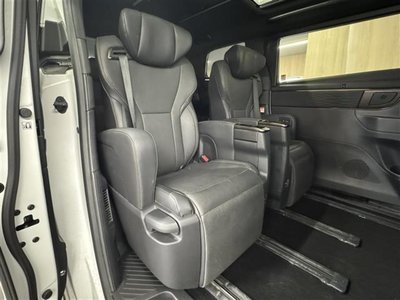 صورة مصغرة 28 لـ 2024 Toyota ALPHARD