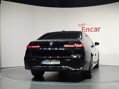 صورة 3 لـ 2026 BMW 7 SERIES