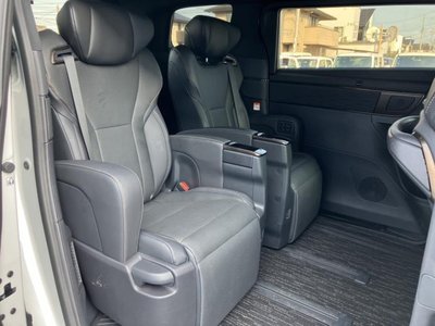 2023 Toyota ALPHARD 照片 5