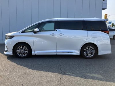 2023 Toyota ALPHARD 照片 2