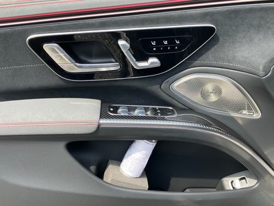 MERCEDES-BENZ EQS AMG - 7