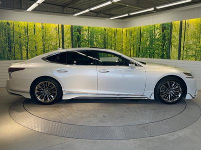 صورة مصغرة 28 لـ 2018 Lexus LS