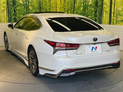 صورة مصغرة 18 لـ 2018 Lexus LS