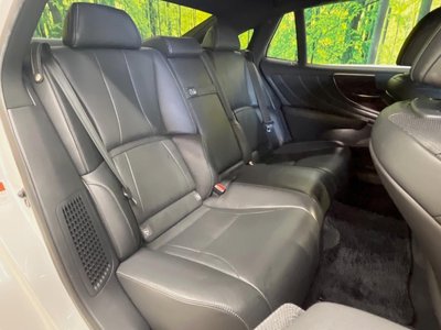 صورة مصغرة 12 لـ 2018 Lexus LS