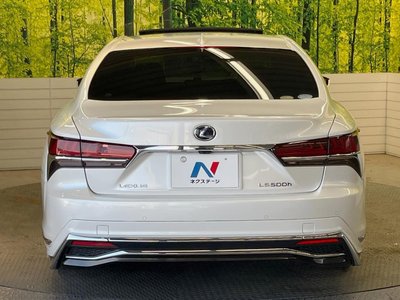 صورة مصغرة 16 لـ 2018 Lexus LS