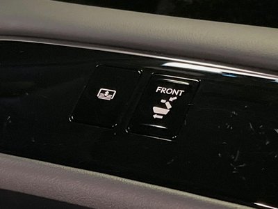صورة مصغرة 43 لـ 2018 Lexus LS