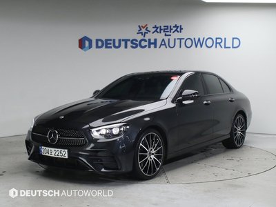 MERCEDES-BENZ E-CLASS - 1