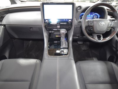 TOYOTA ALPHARD - 4