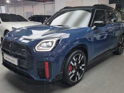 MINI COUNTRYMAN - 1
